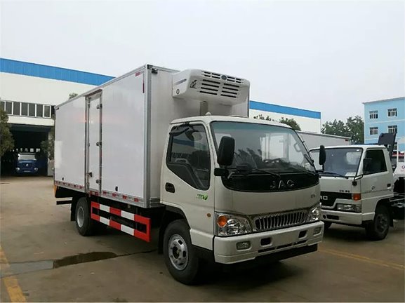 江淮駿鈴冷藏車5.2米