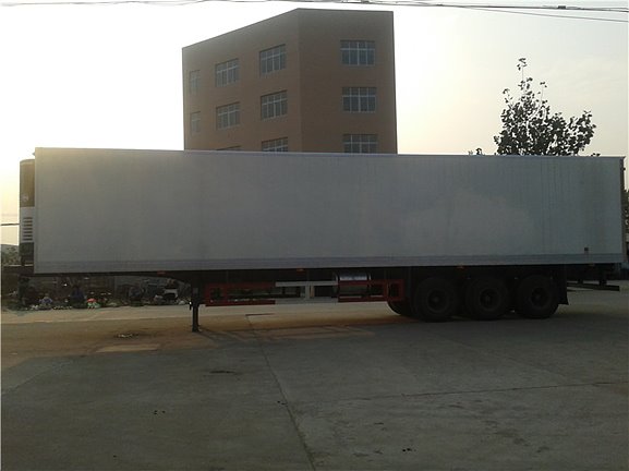 半掛冷藏車15米(美國進口機組)
