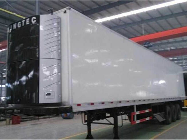 半掛冷藏車15米(韓國進口機組)