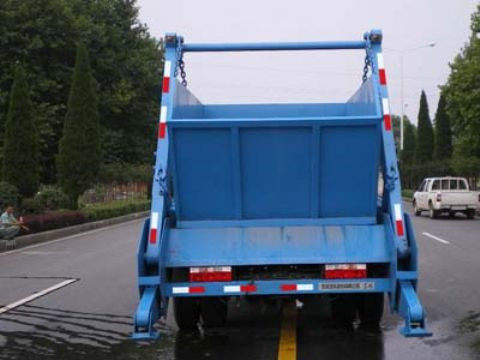 東風銳鈴5噸擺臂式垃圾車