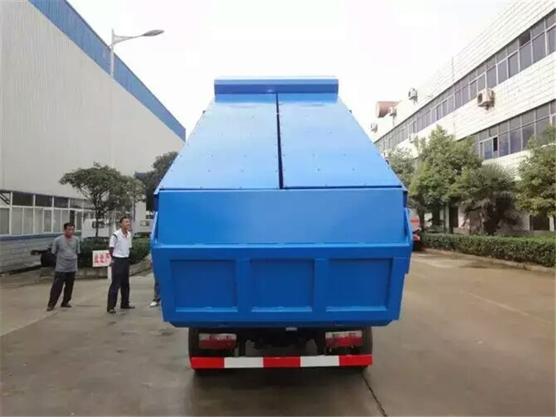 東風小多利卡自卸帶翼展垃圾車