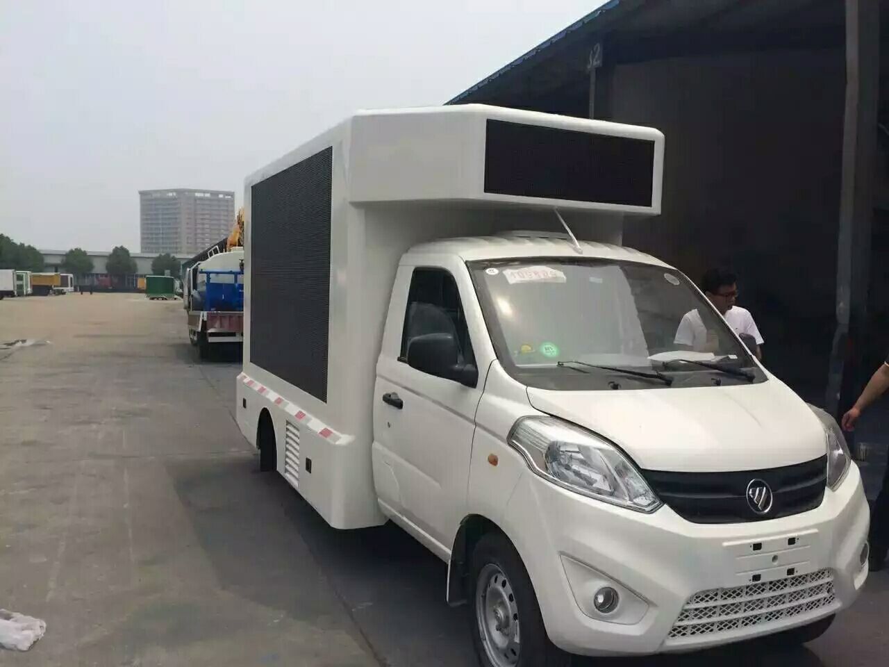 【國五】福田伽途LED廣告車