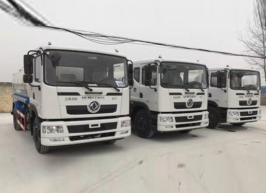 12方灑水車--東風T3