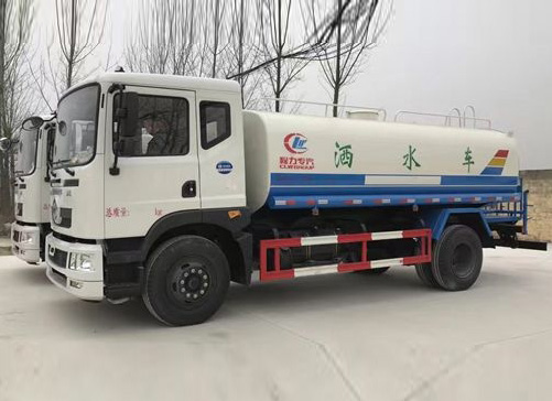 12方灑水車--東風T3