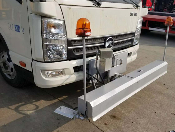 凱馬路麵清洗車(4.5噸)