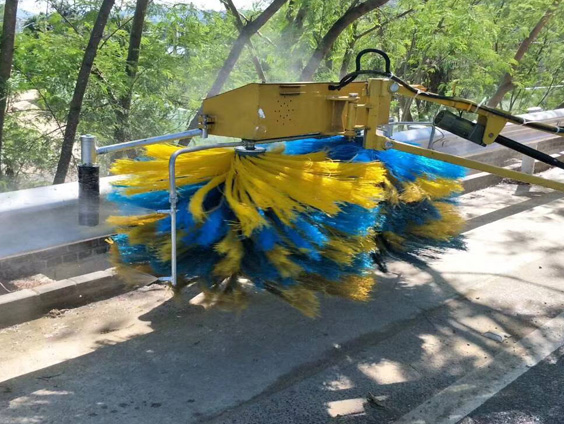 10噸高速護欄清洗車