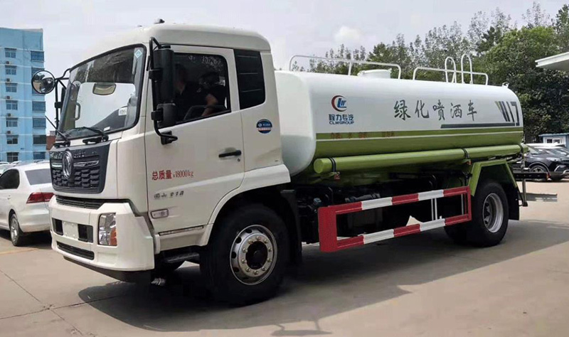 12/14噸灑水車--國六天錦