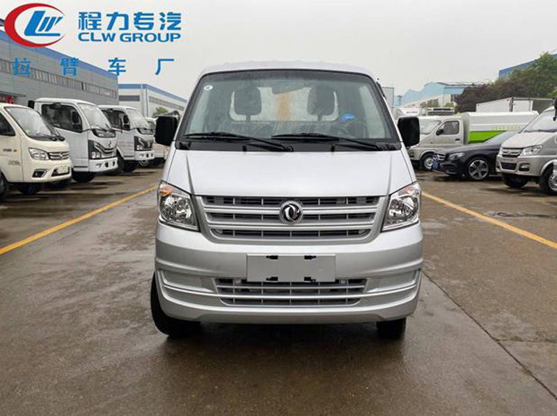 東風小康勾臂垃圾車