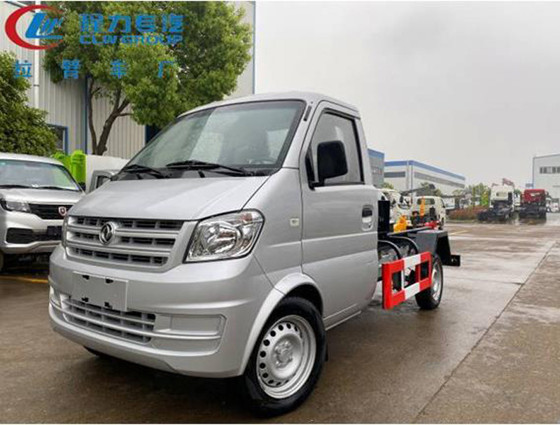 東風小康勾臂垃圾車