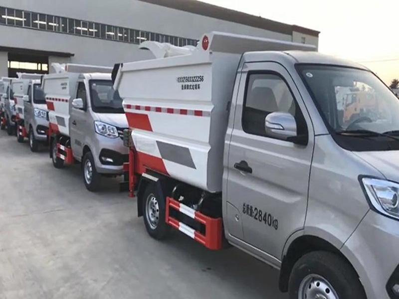 後掛桶無泄漏垃圾車（3.5方）