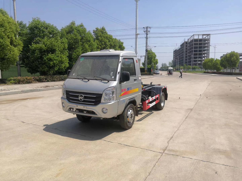 凱馬3方勾臂垃圾車（後雙輪）