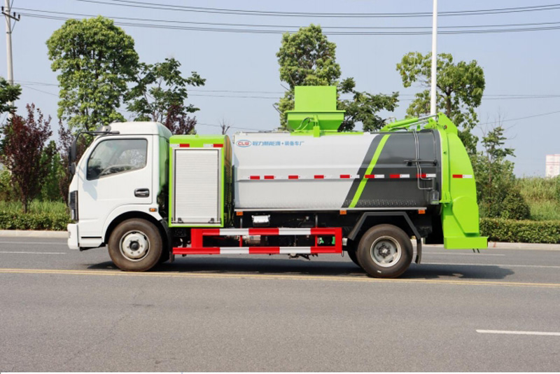 新能源餐廚垃圾車(容積5立方)