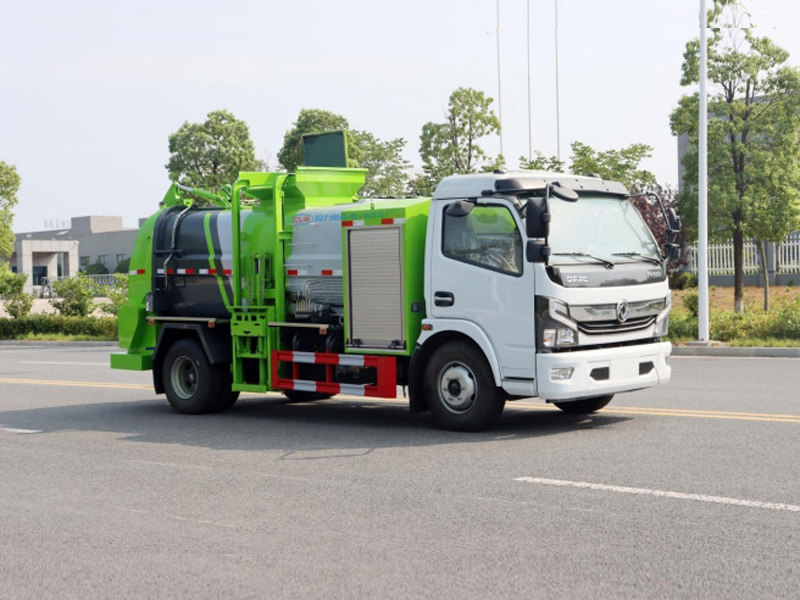 新能源餐廚垃圾車（容積5立方）